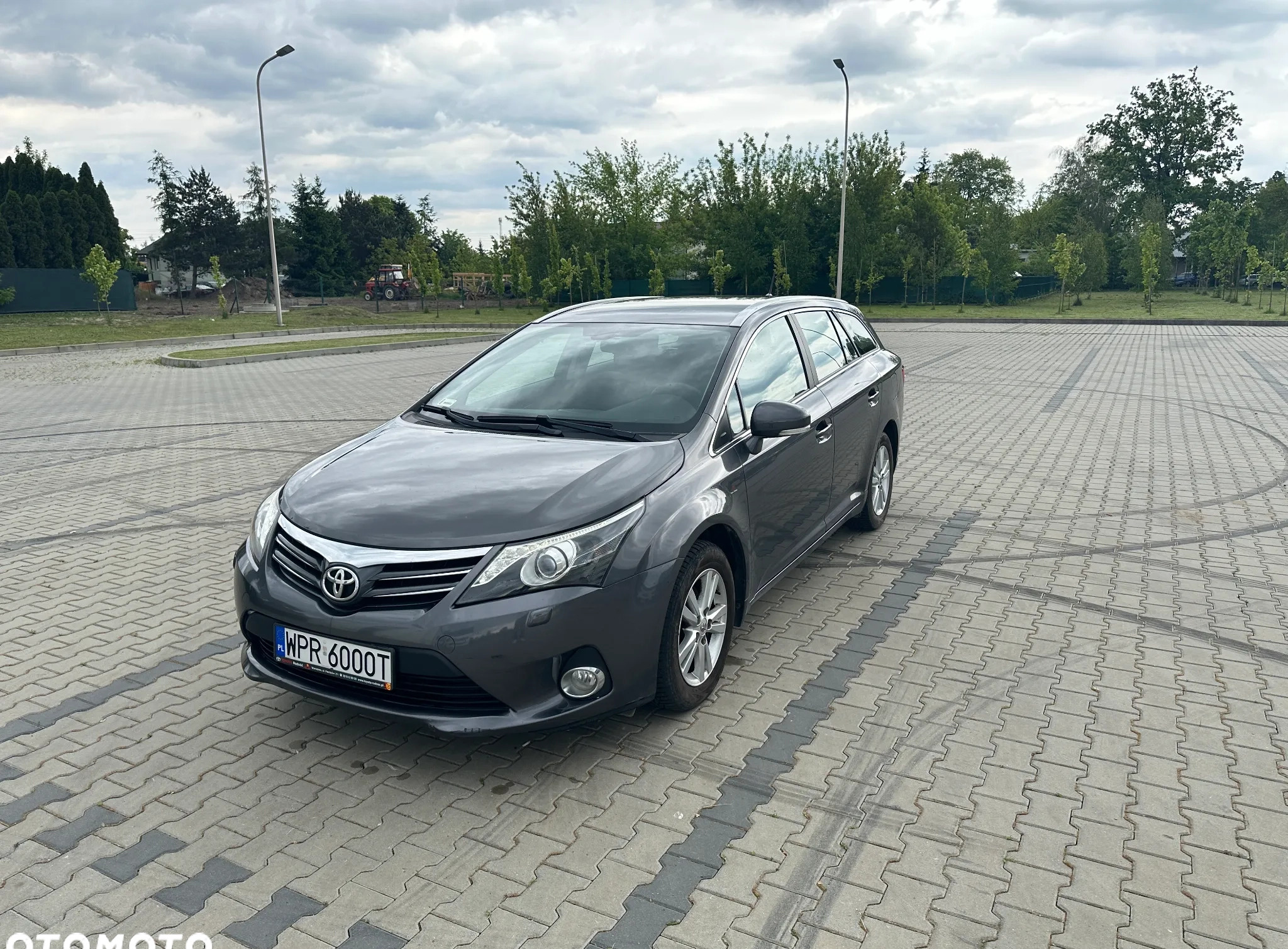 Toyota Avensis cena 46500 przebieg: 182990, rok produkcji 2012 z Lubomierz małe 254